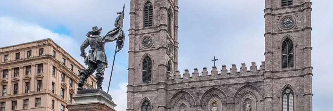 Vieux-Port de Montreal et basilique Notre-Dame : une journee a pied